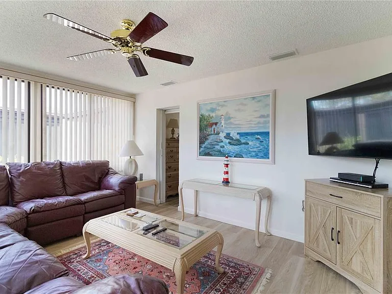 6215 Green View Cir #74 — Photo 20