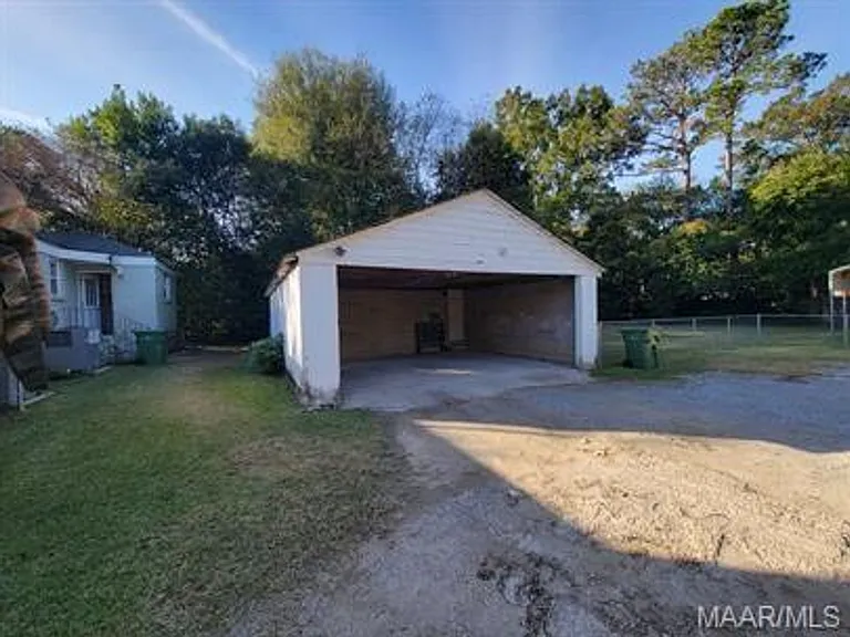 7 Calhoun Rd — Photo 13
