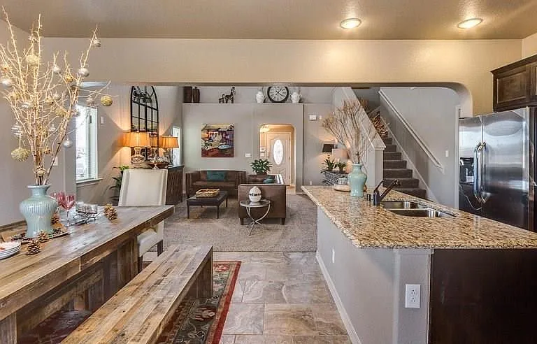7536 Wolf Creek Dr — Photo 5