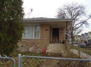2525 W 43rd St, Chicago, IL 60632
