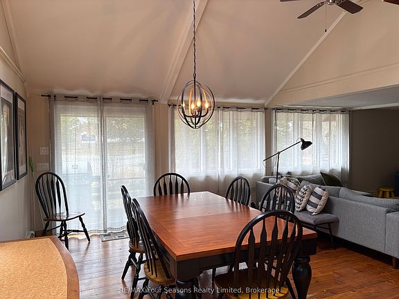 4th image of 163 Craigleith Rd