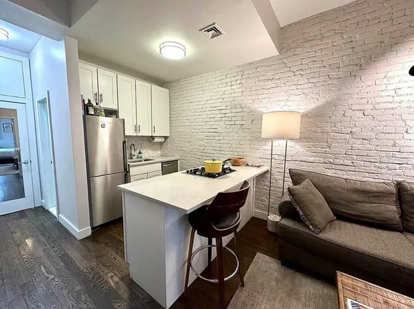 167 East 90th Street image 1 of 11