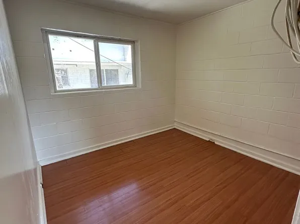 302 Ohai Pl, Wahiawa, HI 96786