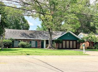 1534 W Sale Rd, Lake Charles, LA 70605