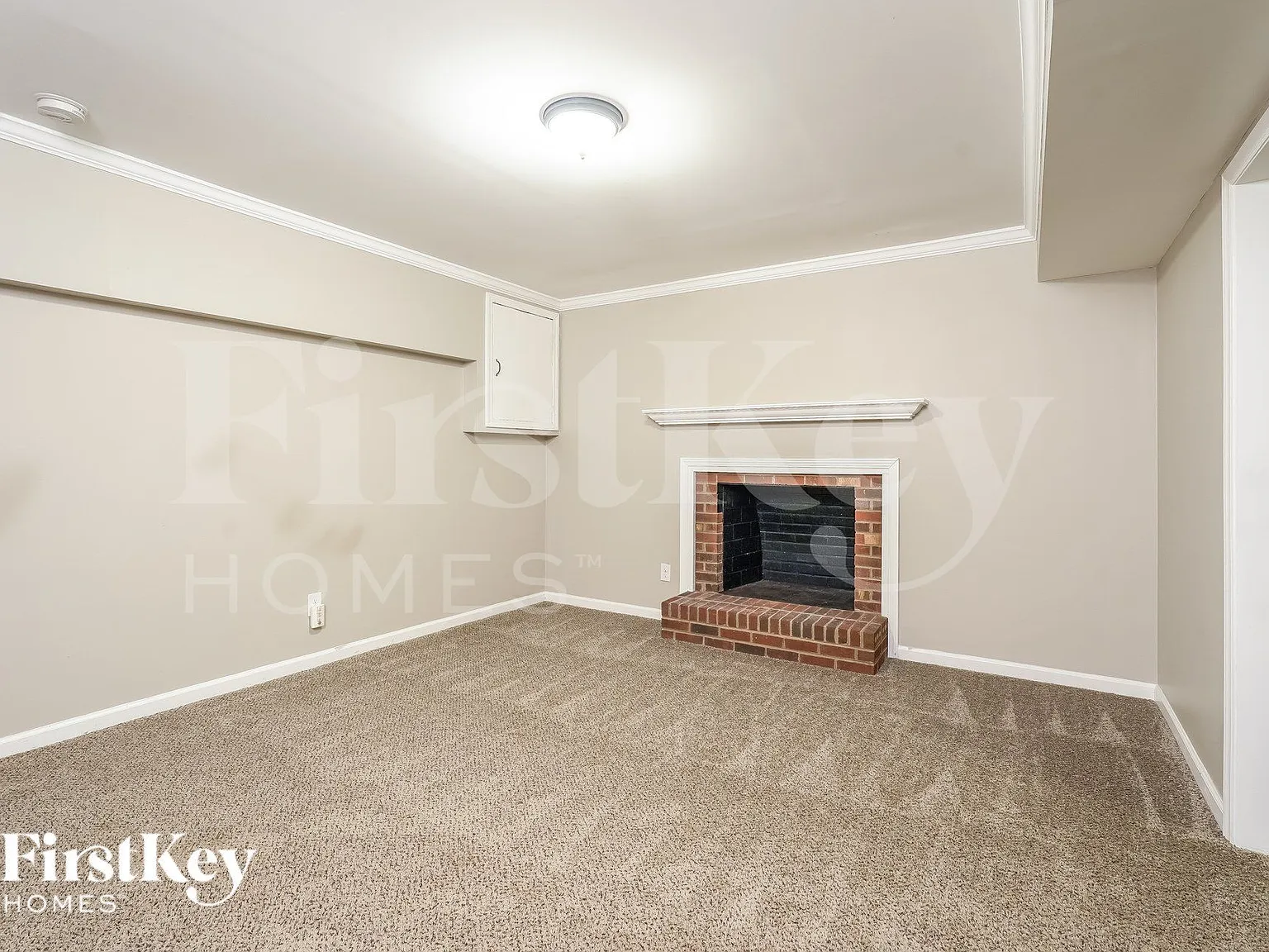 3 bed, 2.0 bath, 1793 sqft, $2,155 — Photo 3