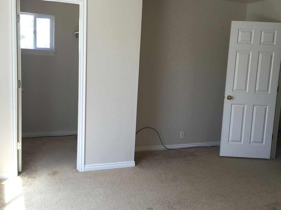 2nd image of 731 S 200 W