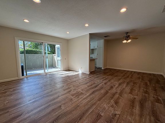 2nd image of 485 Serento Cir