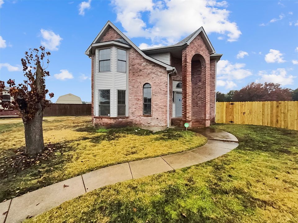 1st image of 8201 Quail Glenn Ct