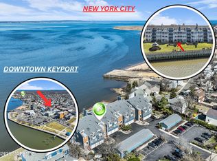 135 1st St APT 1E, Keyport, NJ 07735