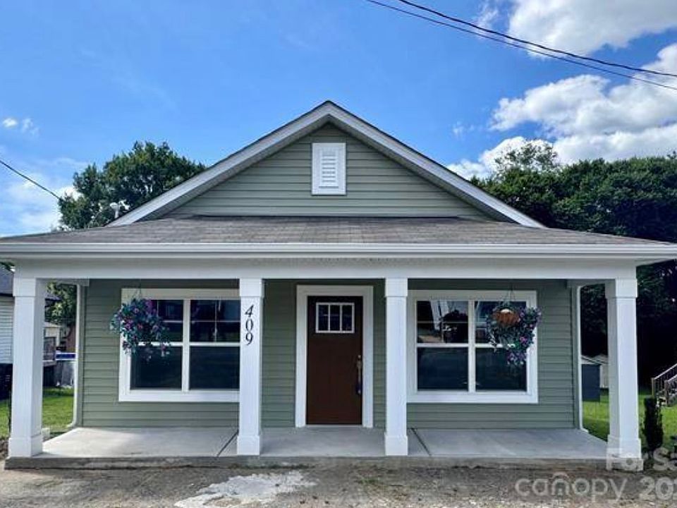 1st image of 409 Grace Ave NW