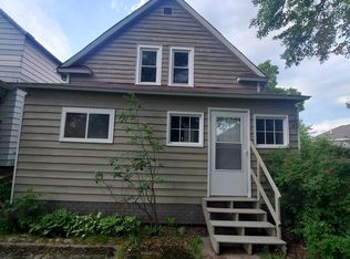 204 E Michigan Ave, Gilbert, MN 55741