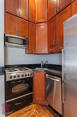 1st image of 232 W 14th St #2C