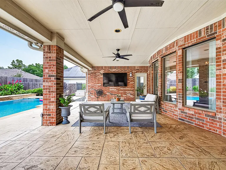 3510 Artesian Springs Ct — Photo 42