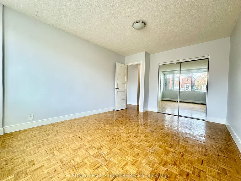 990 Avenue Rd #108 — Photo 8