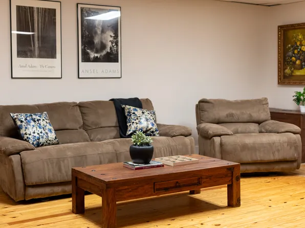 200 Knox Bridge Trl, Canton, GA 30114