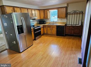 315 Nottingham Rd, Baltimore, MD 21229