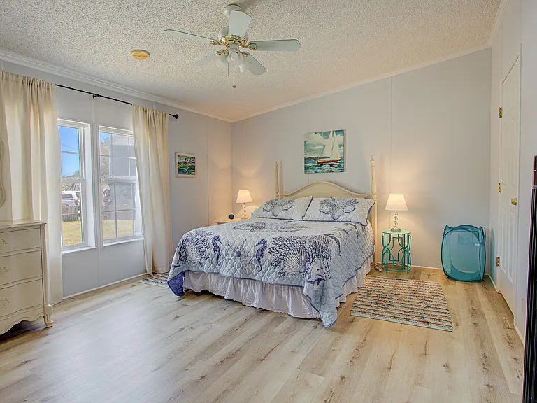 6347 Salado Rd — Photo 12