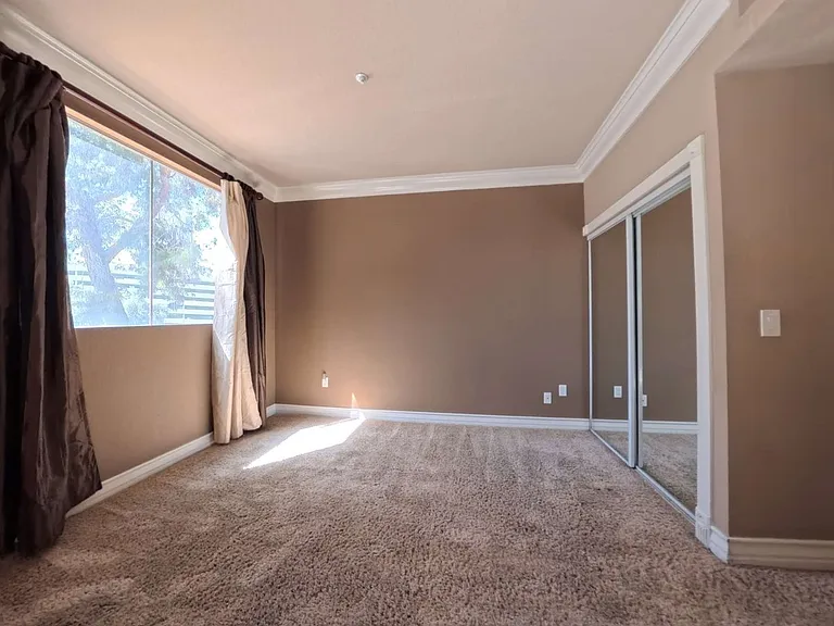 220 W Flamingo Rd #121 — Photo 41
