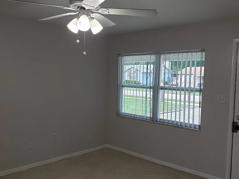 224 W Highland St — Photo 6