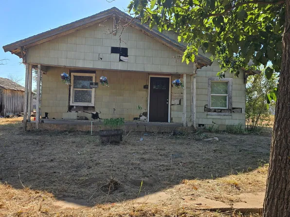 404 S Crosby St, Crosbyton, TX 79322