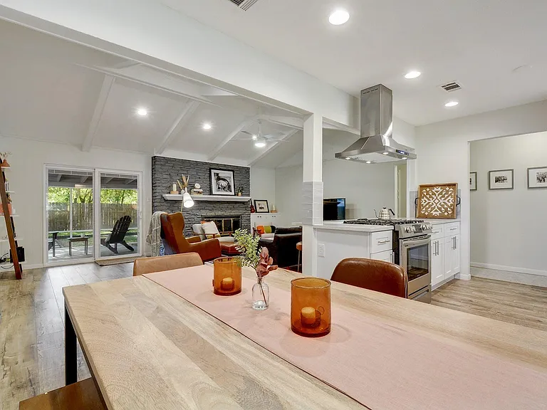 10603 Golden Quail Dr — Photo 6