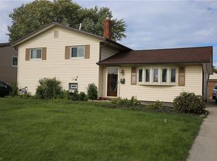 16330 Richard Dr, Brookpark, OH