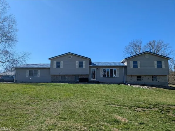 4741 Ceramic Rd, Crooksville, OH 43731