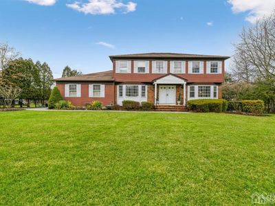 10 Thatchwood Ct, North Brunswick, NJ, 08902