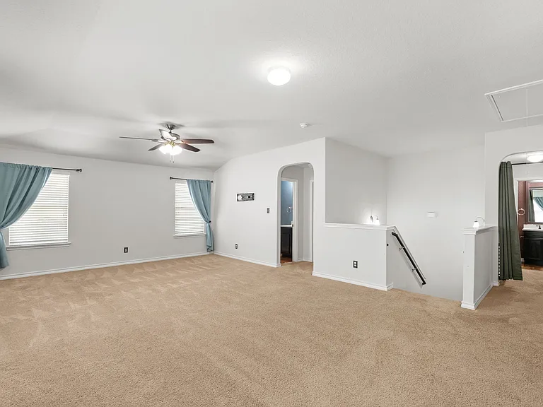 2819 Davis Trce — Photo 7