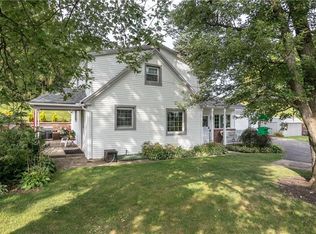 113 Orchard Dr, West View, PA 15229