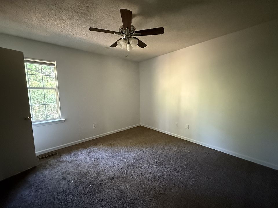 1st image of 161 Shamrock Ln #A