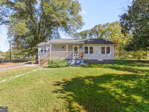 740 W College St, Bowdon, GA 30108
