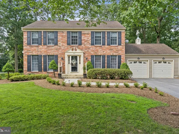 761 Fawnelm Rd, Severn, MD 21144