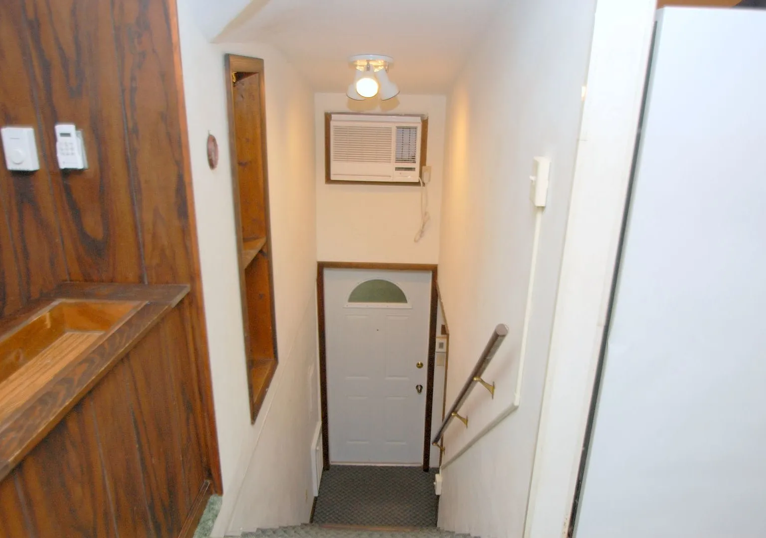 312-C Washington — Photo 2