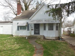 1062 N Hill Ave, Decatur, IL 62522