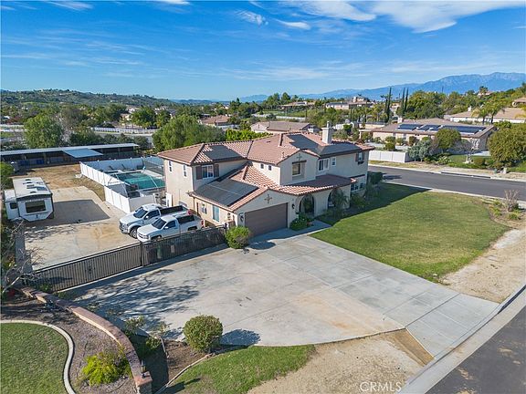 4th image of 17797 Canyonwood Dr