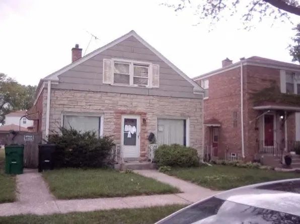 751 Manchester Ave, Westchester, IL 60154