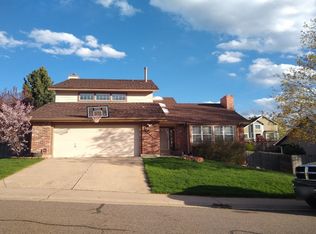 5946 E Nichols Ln, Centennial, CO 80112