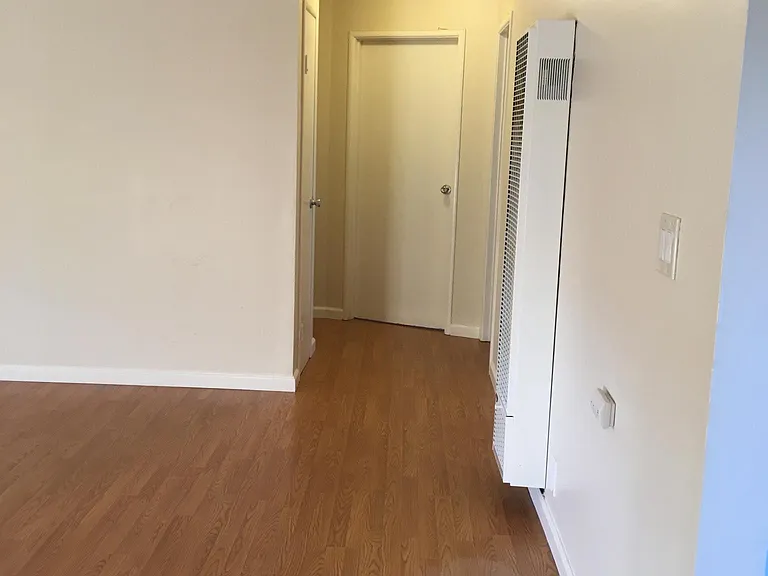105 Boysen St — Photo 6