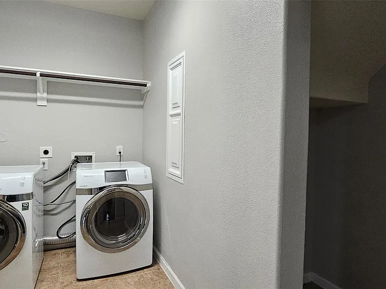 6027 Turner Shadow Ln — Photo 21