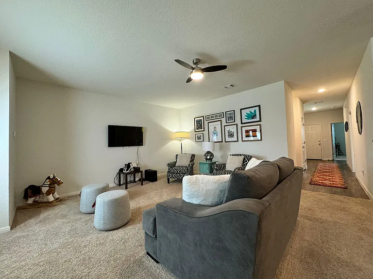 19405 Berringer Dr — Photo 4