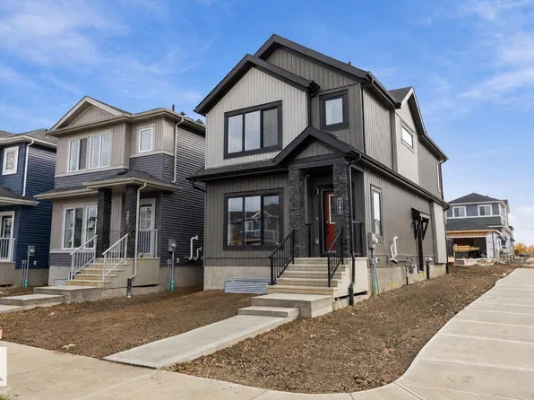 265 Edgemont Rd NW, Edmonton, AB T6M 0V5