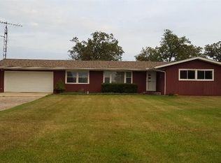 636 E Blee Rd, Springfield, OH 45502