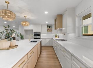 9016 Westbriar Dr, Dallas, TX 75228