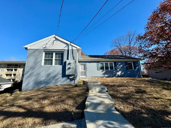 950 Lindley St, Bridgeport, CT 06606