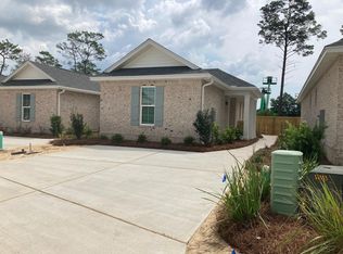 112 Alley St, Niceville, FL 32578