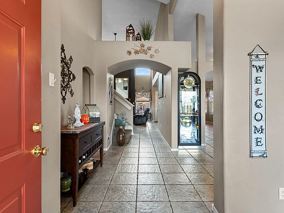 5th image of 4515 Millwood Ct NW