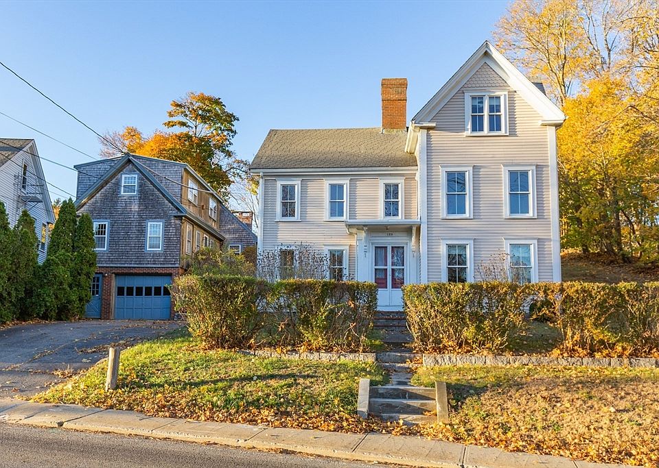 1st image of 129 Summer St