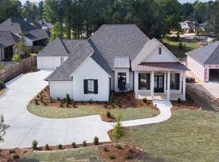 125 Herons Cir, Ridgeland, MS 39157