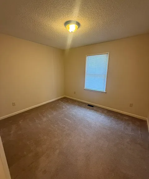 536 Lincoln Ave #536 — Photo 4